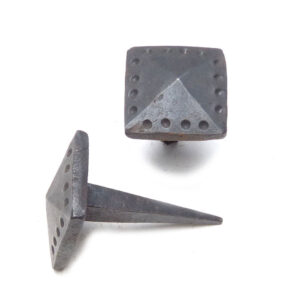 Decorative Nail Heads Hand Forged Iron Clavos Hand Gesmede Nagels - 20mm